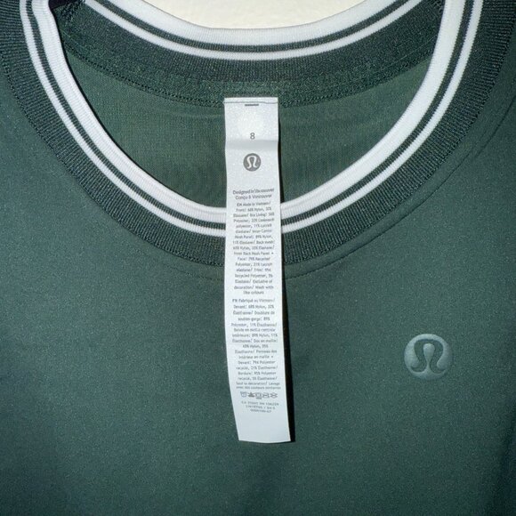 Lululemon Cropped Sport Tank - Green size 8 - Picture 2 of 3